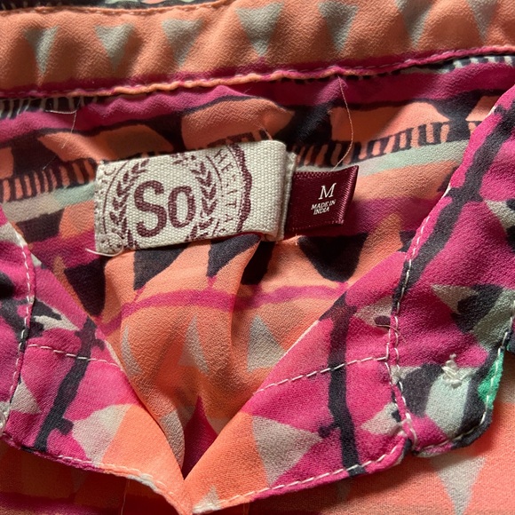 Juniors So brand top size Medium - Picture 4 of 5